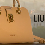 Modele superbe si elegantele de genti marca Gucci sau Liu Jo disponibile online pe Gentuim